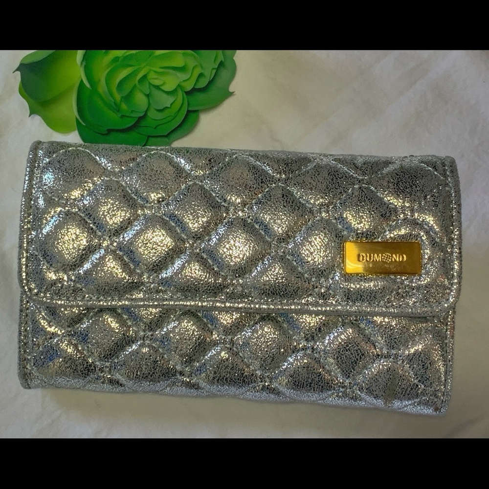 Dumond clutch purse in silver